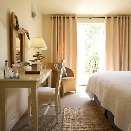 Driftwood 4*