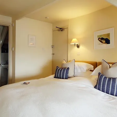 Driftwood Hotel