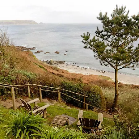 Driftwood 4*